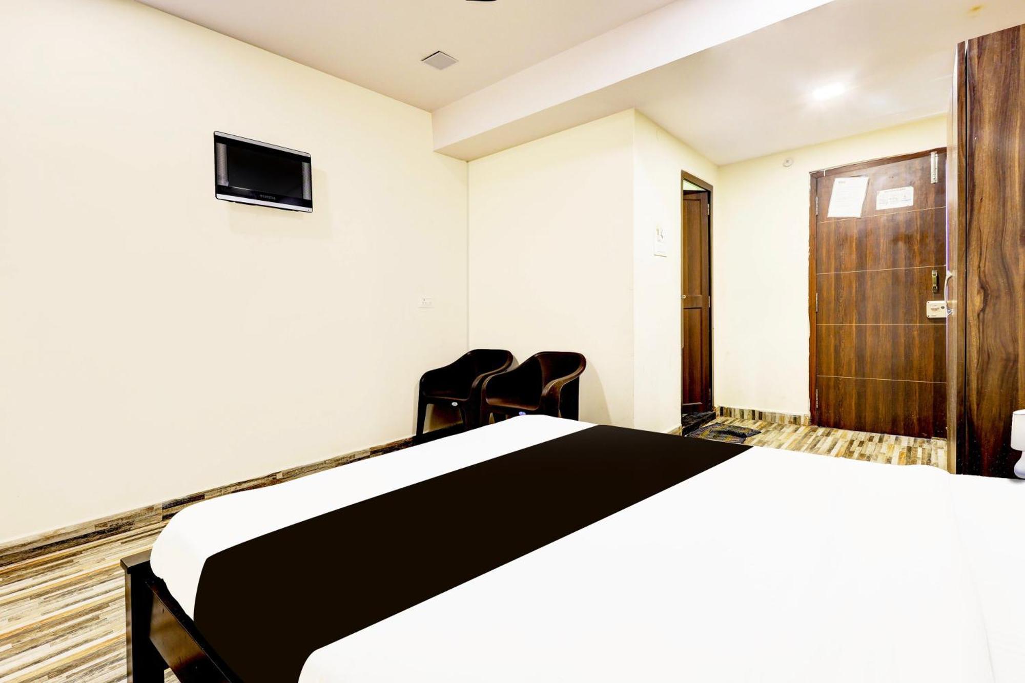 Super Hotel O Mahanadu Formerly Akshaya Bheemas Vijayawāda Exterior foto