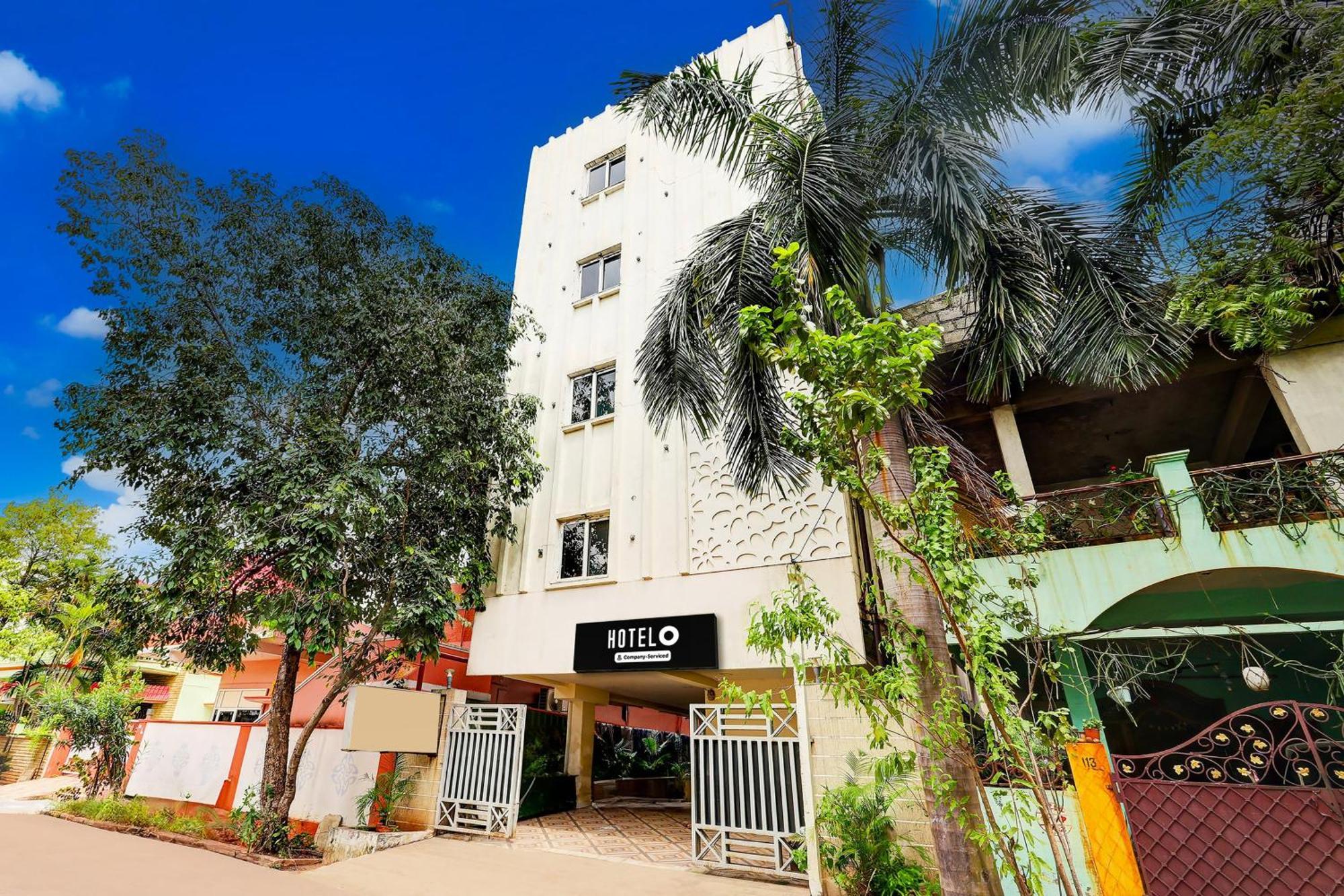 Super Hotel O Mahanadu Formerly Akshaya Bheemas Vijayawāda Exterior foto